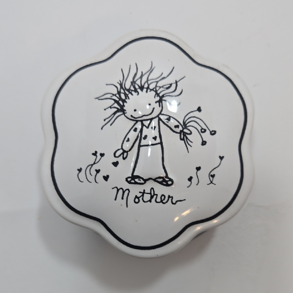 Black and White Papel Giftware Ceramic Trinket Box "Mother"